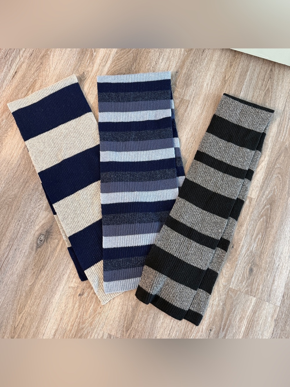 GAP scarf set of 3